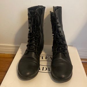 Steve Madden Troopa Black Leather Boots